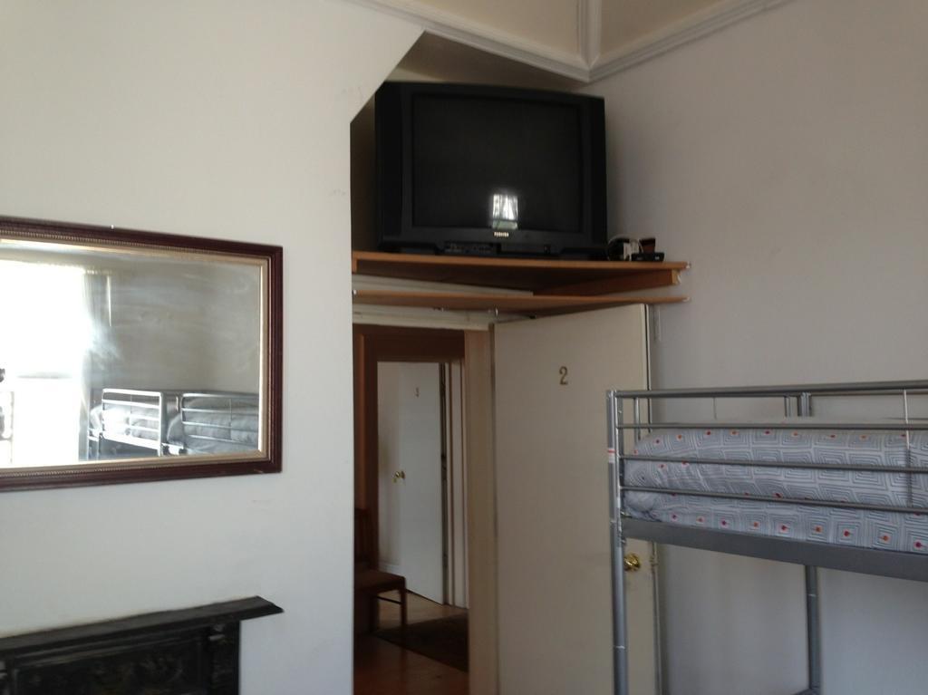 Brownlows Inn Guest House Formerly The King Harry Accommodation Liverpool Chambre photo