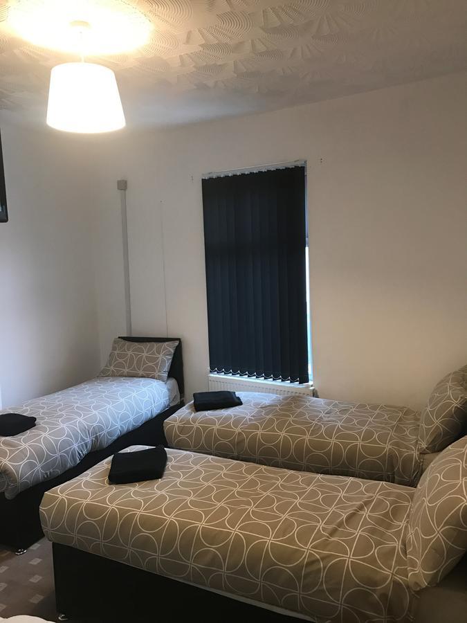 Brownlows Inn Guest House Formerly The King Harry Accommodation Liverpool Extérieur photo