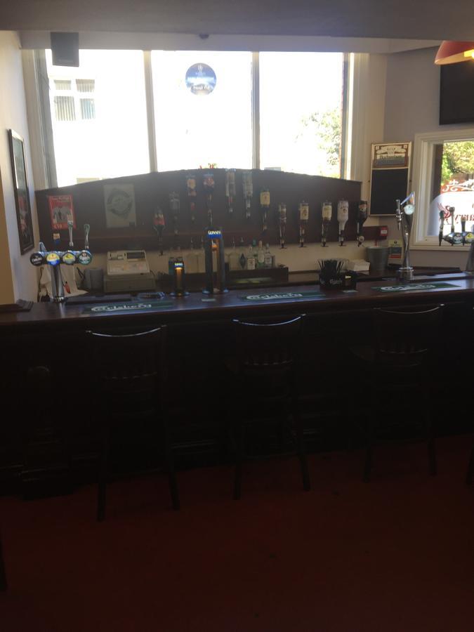 Brownlows Inn Guest House Formerly The King Harry Accommodation Liverpool Extérieur photo
